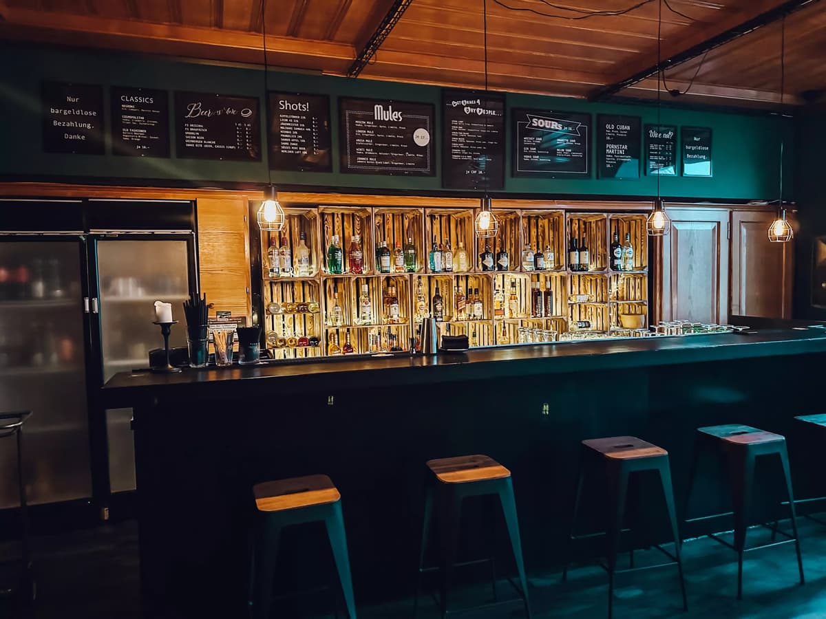 Arch Bar 9