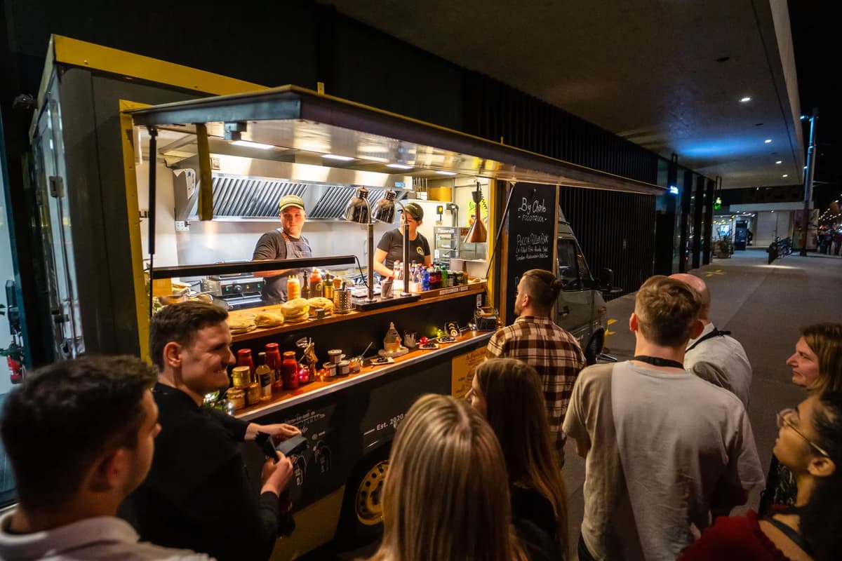 BIG CHARLIE FOODTRUCK 2