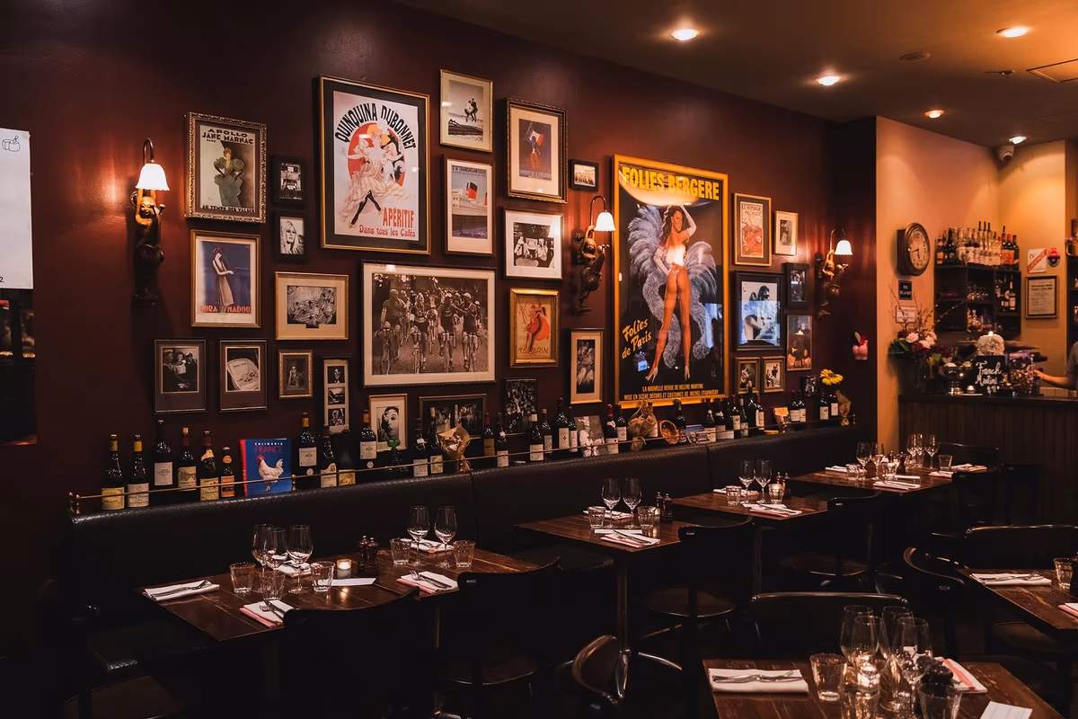 Bistro Papillon