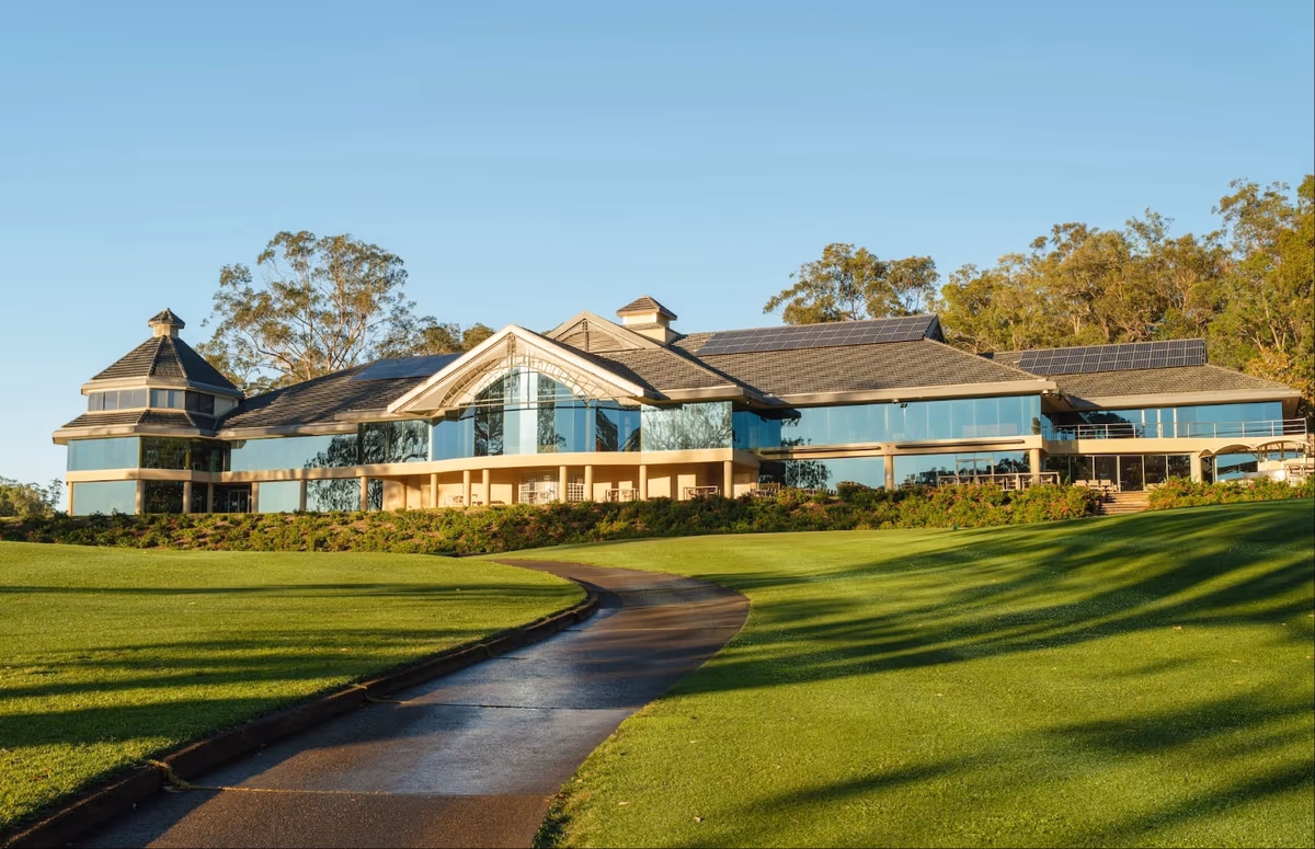 Riverside Oaks Golf Resort